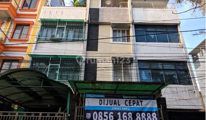 Rumah Tinggal Murah 4 Lantai di Kebon Jeruk, Jakarta Barat 1