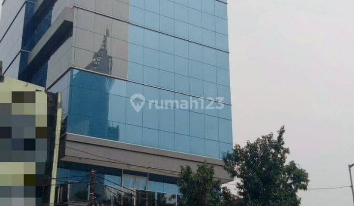 Gedung baru di Jalan KH Mas Mansyur Sudirman Jakarta Pusat 1