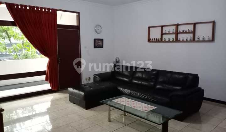 Good Shop Main Road Gatot Subroto Downtown Bandung 2