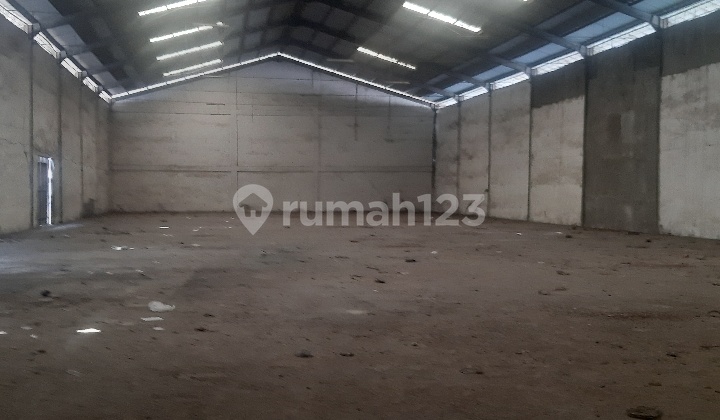 Gudang Tepi Jalan Raya Pluit Akses Kontainer Bangunan Berdiri Tengah Keliling Akses bisa Perluas Belakngnya Harga Lebih Murah dan SHM 1285M2