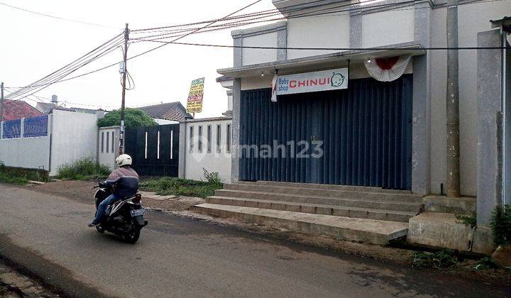 Tanah dan gudang akses tronton di Pakis 1