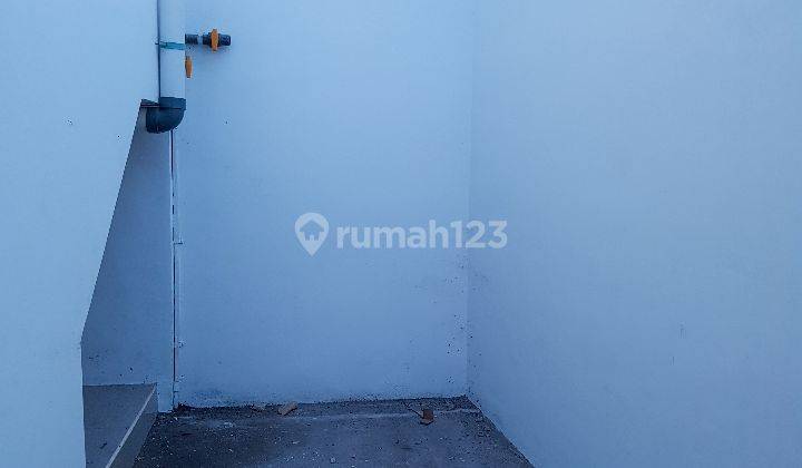 New 3-storey shophouse in Raya Mahendradata Denpasar 1