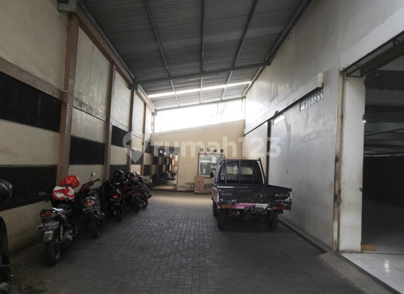 Gudang rangka baja dan kantor akses kota dan ring road selatan 2