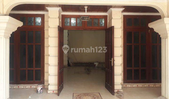 Shophouse Suitable for Selling Gold in Seririt District, Kab. Buleleng Bali 2