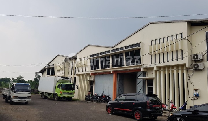 Strategic Warehouse in CIsoka 88