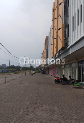 Ruko murah pertokoan king square driyorejo 2