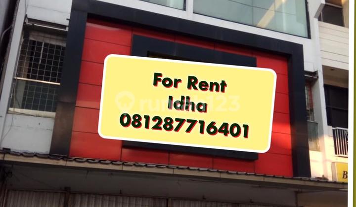 3-Story Linked Shop House Near MRT Fatmawati Main Road Commercial Zone