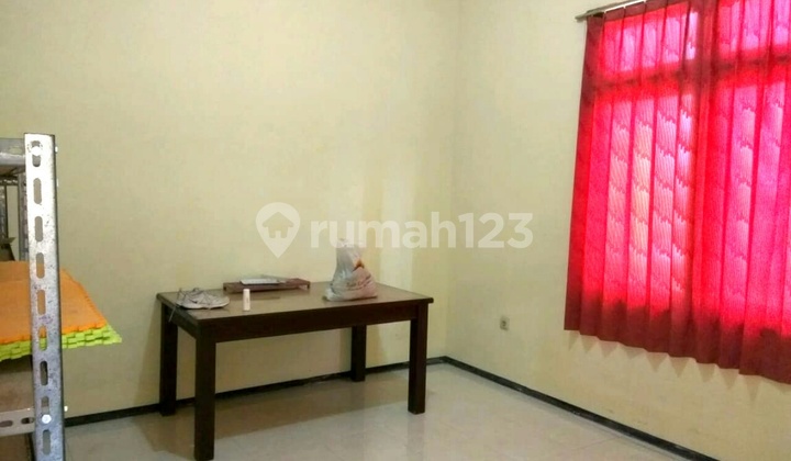 Candi Mendut Continuation Shop House, 200 Meters from Soekarno Hatta Road, 10 Meters Wide, Wide Road