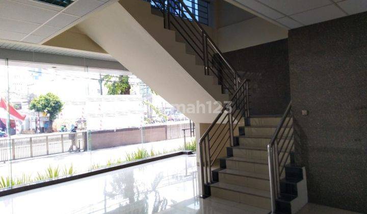 Gedung Perkantoran Baru 8,5 Lt di Mampang, Jakarta Selatan 2