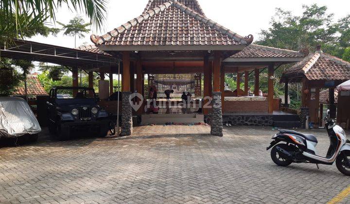 RUMAH JOGLO UNTUK USAHA 2