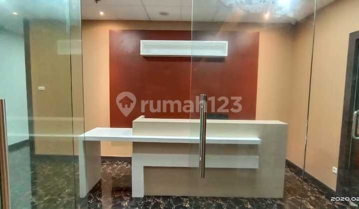 Office District 8, Prosperity Tower, District 8 SCBD Jakarta Selatan