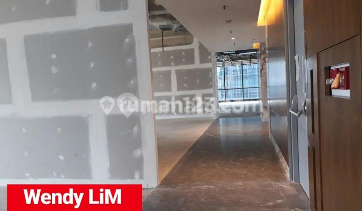 OFFICE SPACE (( FOR LEASE )) at DISTRICT 8 - SCBD sz. 540 SQM, IDR 230K/M2/MONTH