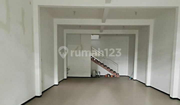 shop house in sawojajar malang 2