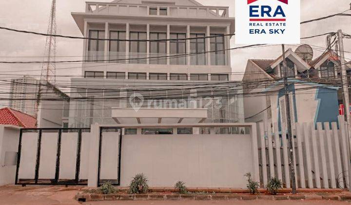 DI JUAL GEDUNG KANTOR LOKASI STRATEGIS DI KEBON JERUK JAKARTA BARAT 1