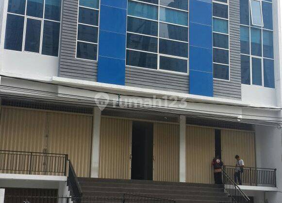 Pluit Karang Ayu Blok 1 Muara Karang Jakarta Utara