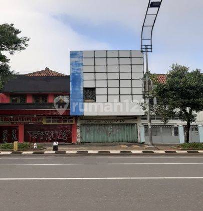 Ruko 2 Lantai di Pinggir Jalan Slamet Riyadi Solo 1