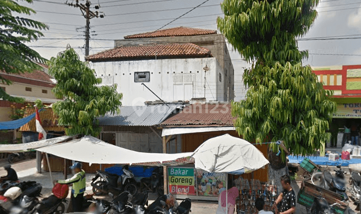 Rumah Walet 5 lantai di Kunduran, Blora 1