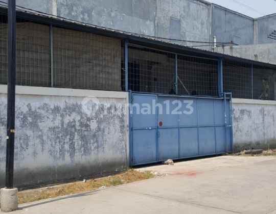 gudang gandeng pantai indah dadap