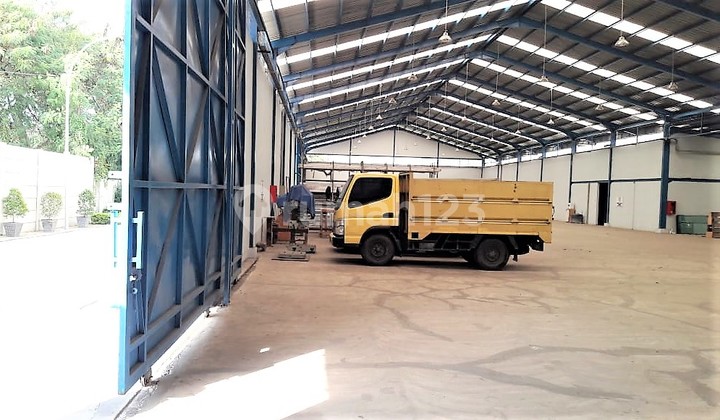 GUDANG DAN KANTOR BAGUS LOKASI STRATEGIS DI CAKUNG, JAKARTA TIMUR