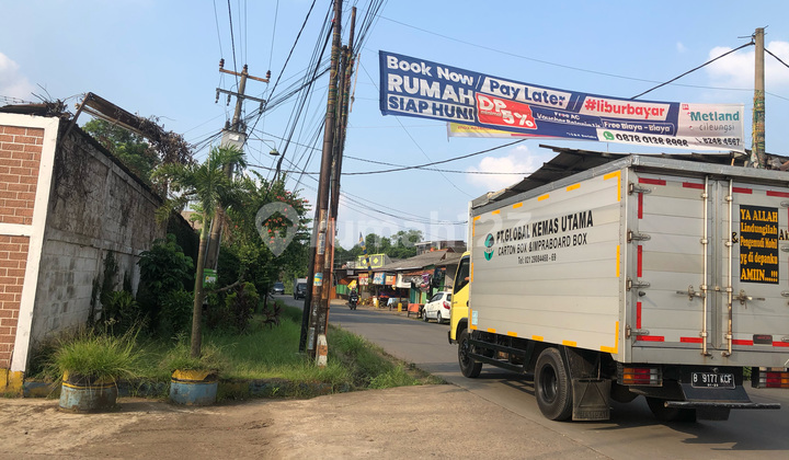 Factory & Warehouse on Cileungsi Narogong Main Road
