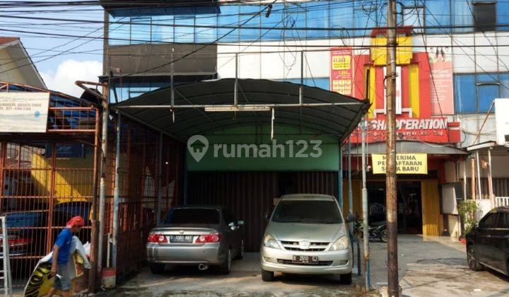 Ruko 4 lantai dekat pasar dan terminal Rawamangun 1