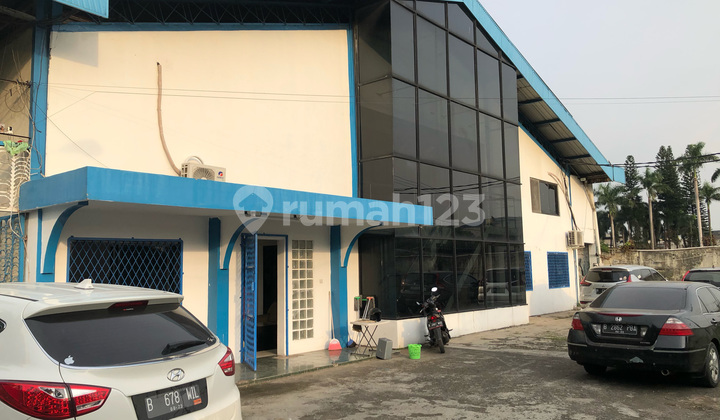 Gudang Ex Pabrik Kawasan Industri Jati Uwung, Tangerang Kota