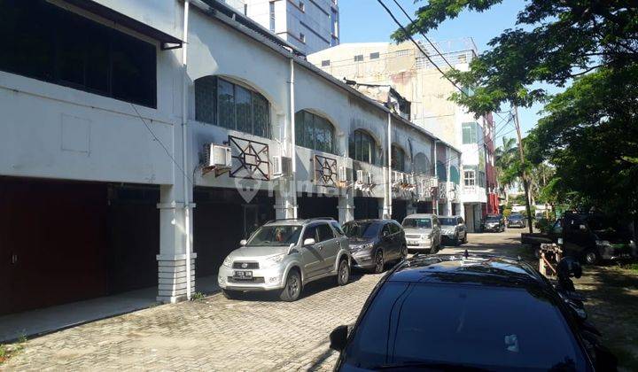 Dijual Ruko Gandeng di Ancol Pasir Putih Raya, Jakarta Utara 1