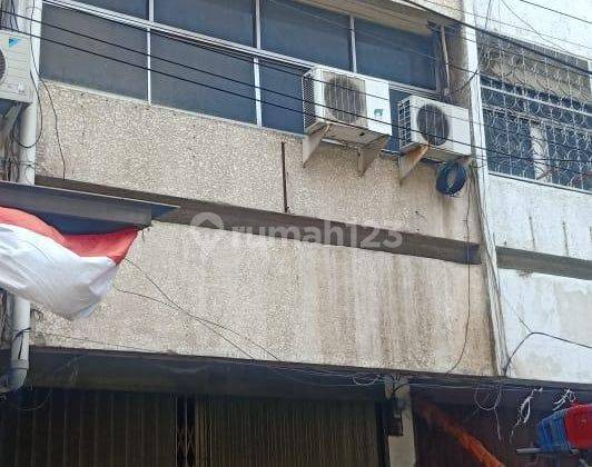 Ruko di Jalan Raya Utama Mangga Besar Taman Sari Jakarta Barat 1