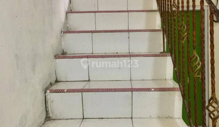 Kost-an di Rawamangun, sebrang kampus UNJ 2