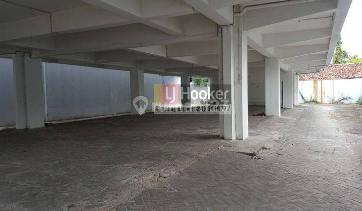 Dijual Gedung Kantor Jalan Pemuda Di Semarang Kota Dekat Tugu Muda Kantor Walikota. Area Komersial Pusat Bisnis Di Semarang Mall,bank,hotel 