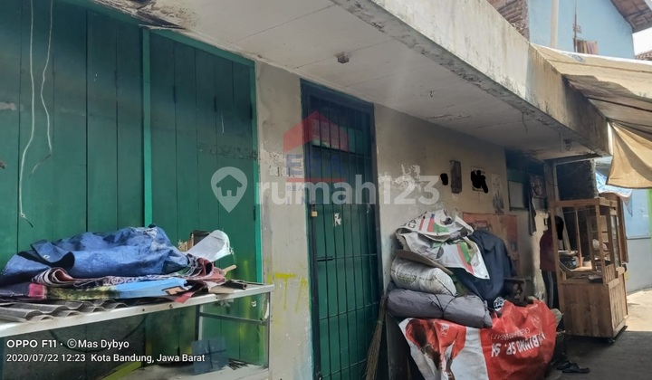 Bangunan tempat usaha di Ahmad Yani Cicadas sebrang STT 1