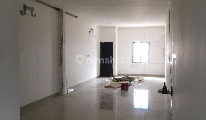 Bangunan serbaguna di tomang untuk kantor dan rumah kode tm 500 2