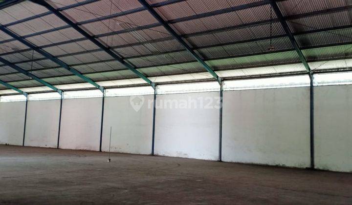 Gudang Loss 684 m2, lantai cor, pintu tinggi, di Jl Gajahmada, Mojosari, Mojokerto 2