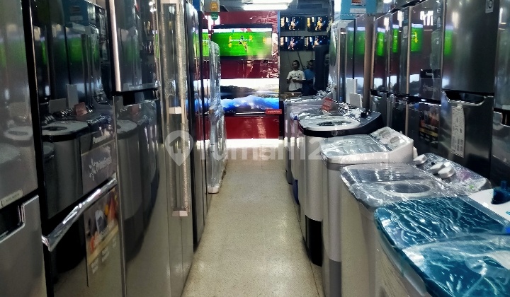 ruko dengan lokasi strategis di ahmad yani ,siap huni