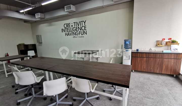 Sewa Space Office di Soho Capital Podomoro City Jakarta Barat
