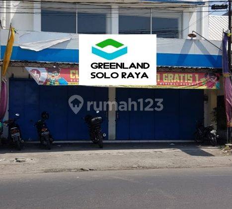 Ruko 3 Lantai Nusukan Solo 1