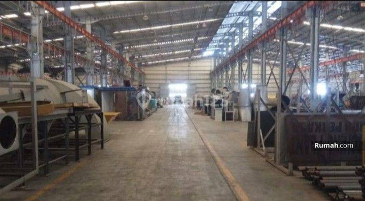 Gudang Strategis Dan Lengkap Di Kawasan Industri Delta Silicon 1