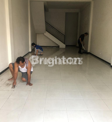 Shop House in Gubeng Area, Surabaya 2