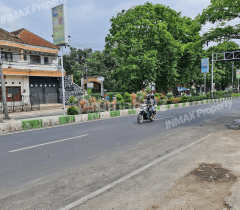 Tempat Usaha Strategis di Raya Blimbing 2