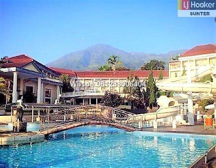 HOTEL & RESORT BERGAYA ROMAWI KLASIK LOKASI NYAMAN DAN INDAH DI TRETES, PRIGEN, JAWA TIMUR 2