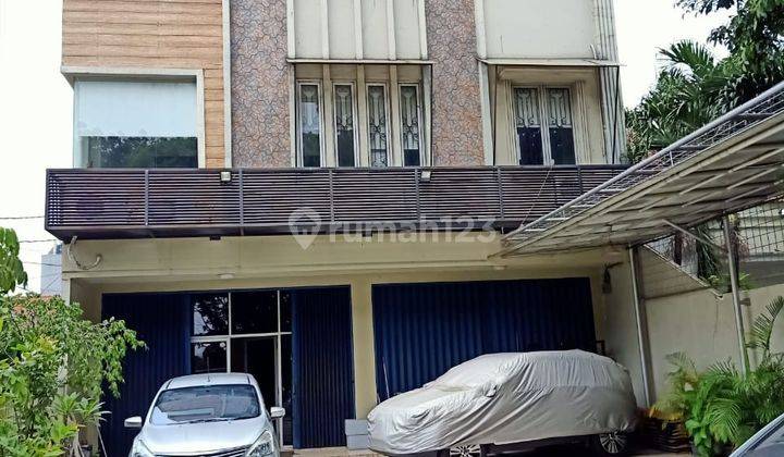 Gedung Kantor 10x40m, 3 Lantai, semiiFurnish , Strategis Jl.bintaro Permai Raya, Jaksel, Cocok Untuk Kantor Atau Kos kosan 1