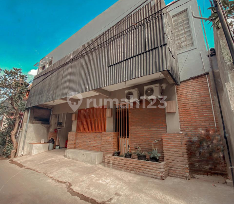 Hostel Strategis Dekat Bandara Di Kubu Anyar