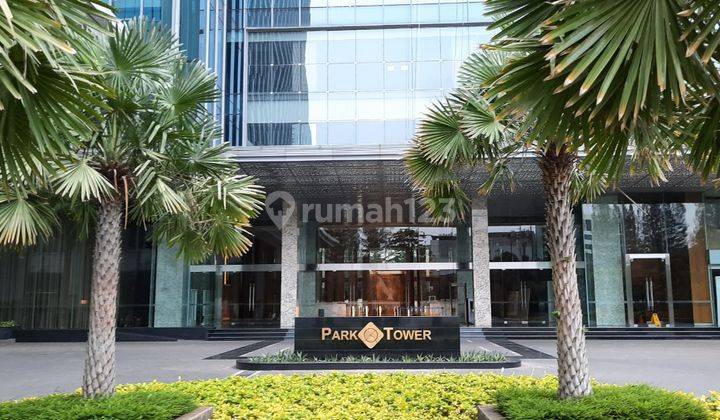 Ruang Kantor Siap Pakai 261 Sqm di Park Tower Menteng Jakarta 1