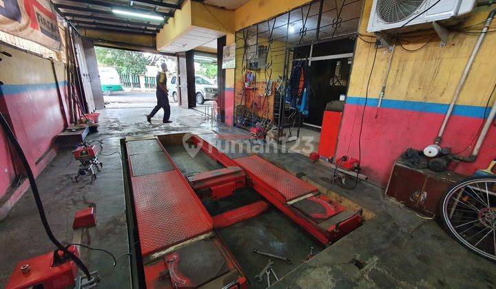 Ruang Usaha Mainroad Terusan Kiaracondong Bandung 1