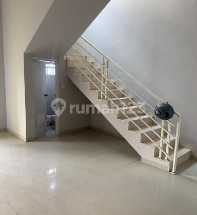 Strategic Ready-to-Occupy Shophouse in Sayap TKI Bandung 2