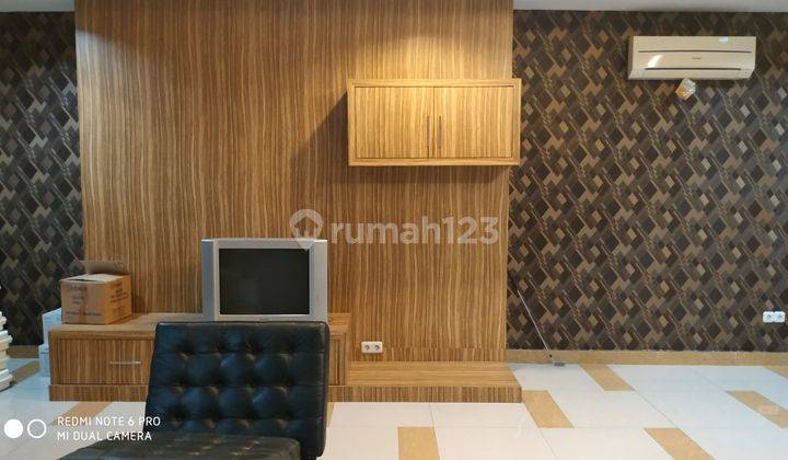 Ruko 2 unit di Jl. Jenderal Sudirman, Pekanbaru.. 2