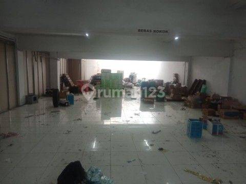 Ruang usaha di Puri anjasmoro 2