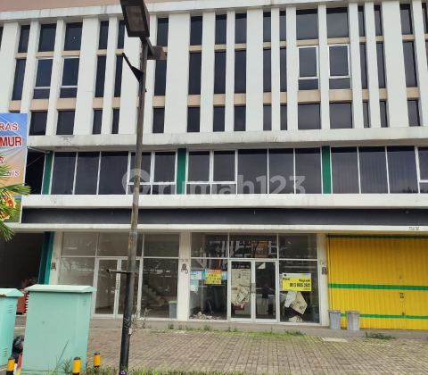 Ruko Grand Boulevard citra raya kan. Dekat mall