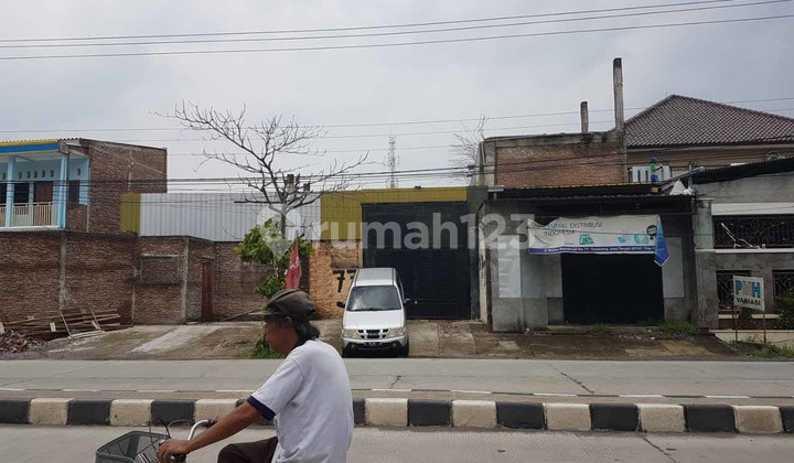 Gudang Siap Tempati Di Jl. Wolter Monginsidi, Semarang 1