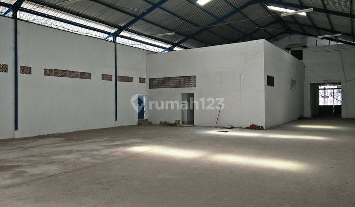 Gudang LT 2500 m2 LB 2000 m2 di nol jalan mastrip Surabaya 1